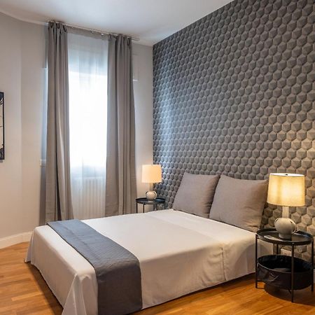 Sweet Life - Luxury Apartment-Suite-Rooms Bari Buitenkant foto