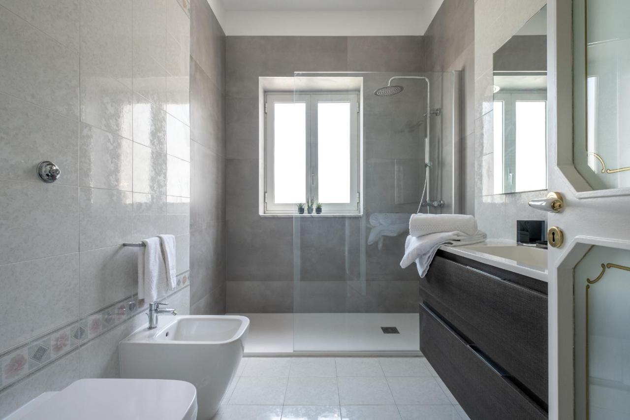 Sweet Life - Luxury Apartment-Suite-Rooms Bari Buitenkant foto
